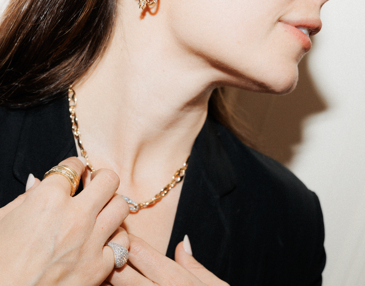 As worn by Victoria Lampley