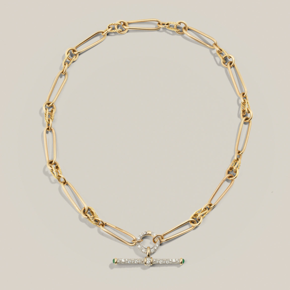 Modern Finish Diamond Pavé T-Bar Twisted Chain Necklace