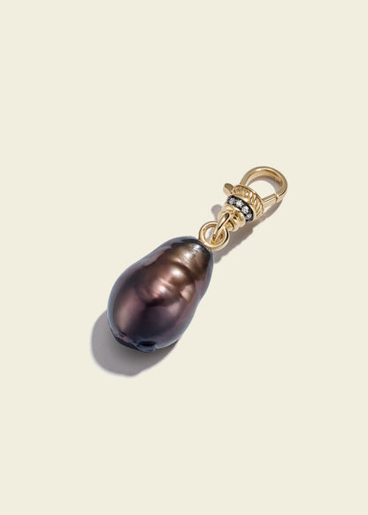 Nyx Baroque Pearl Pendant
