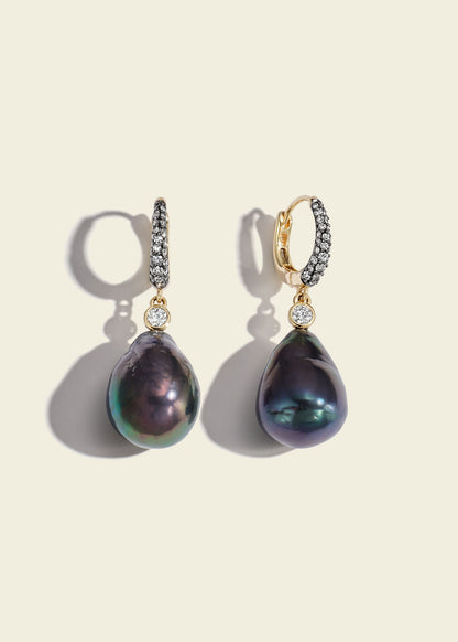 Nyx Baroque Pearl Drop Earrings