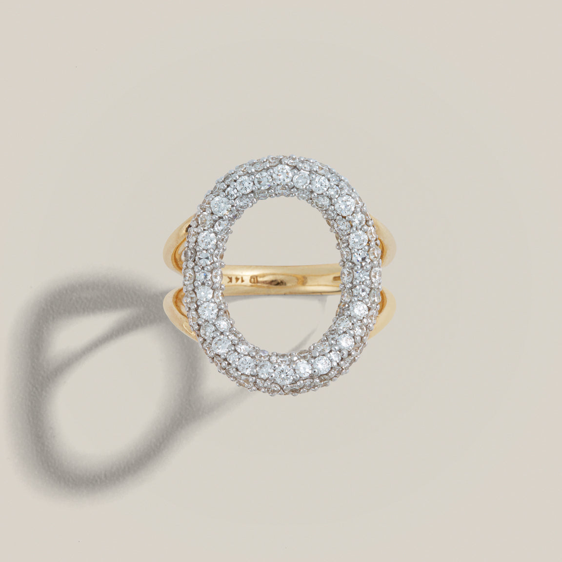 Modern Finish Diamond Pavé Oval Ring