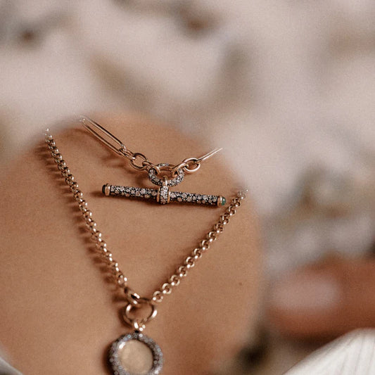 Antique Finish Diamond Connection