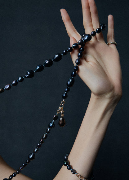 Chaos Long Pearl Necklace